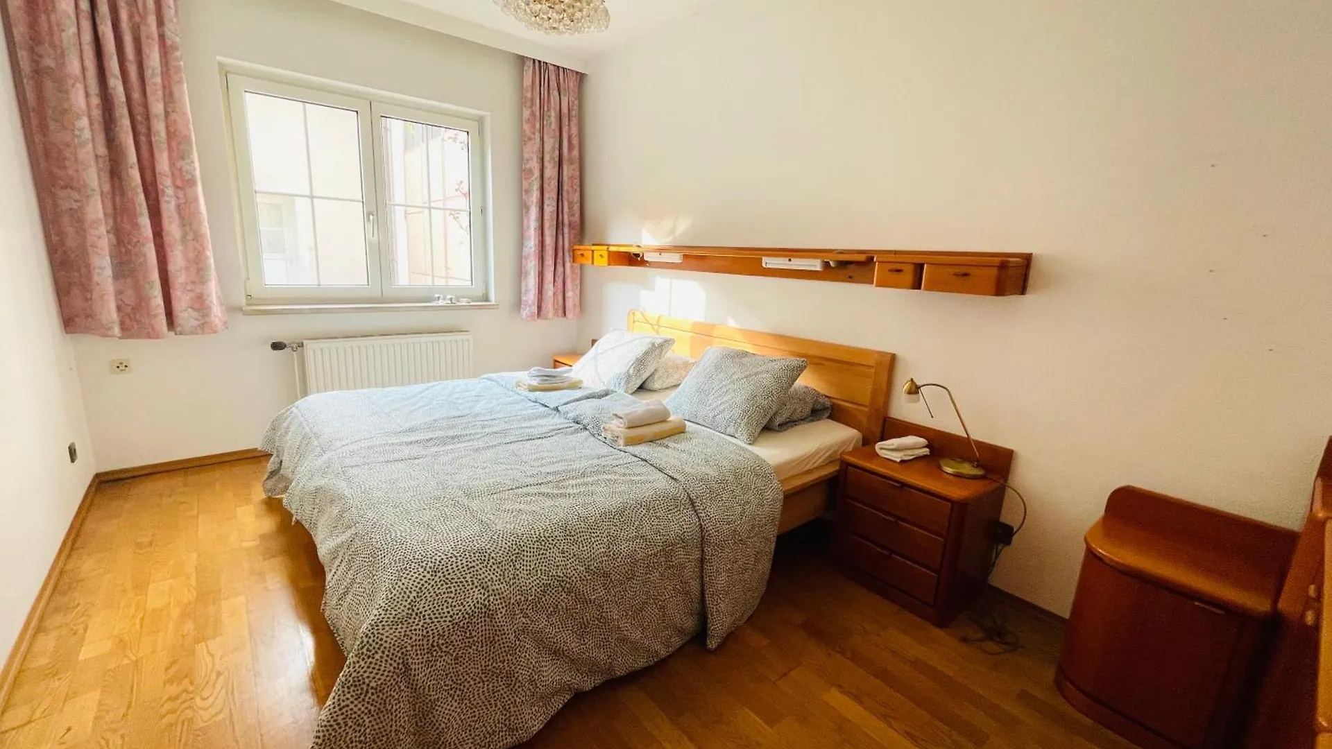 E&C Pension Rooms Vienna Austria