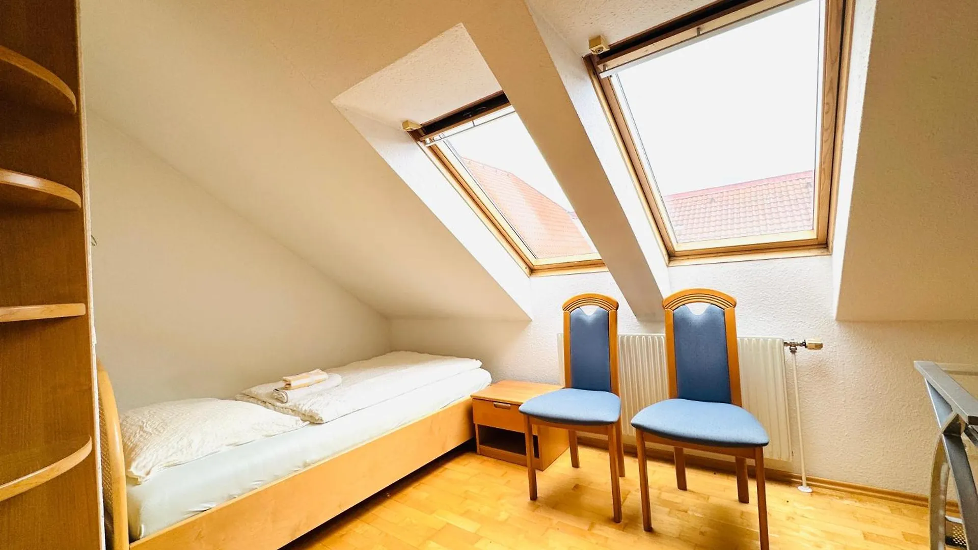 E&C Pension Rooms Vienna 0*,